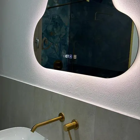 Attinie Apartman *